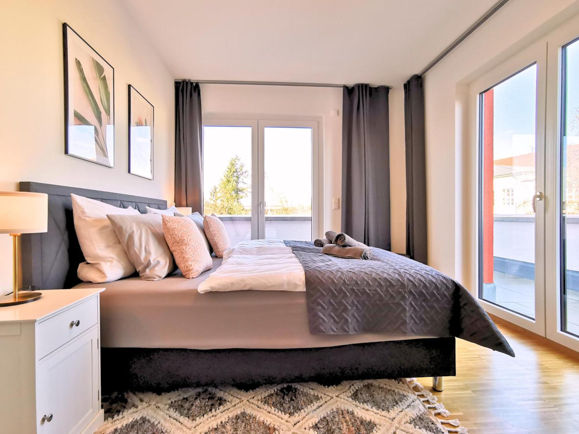 Fynbos City Penthouse, Dachterrasse, Design-Kueche, Parkplatz ชเตราบิง ภายนอก รูปภาพ